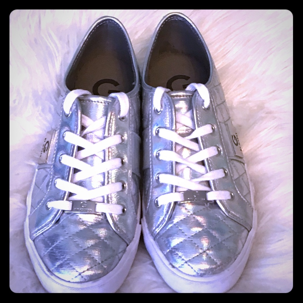 G by Guess Quilted Backers ~ size 8